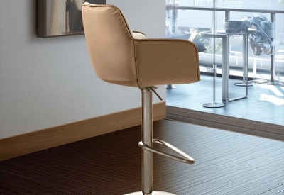 Barska stolica Cocoon